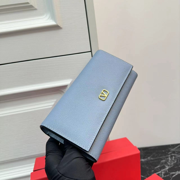 超激安ブランド財布偽物背面デザイン